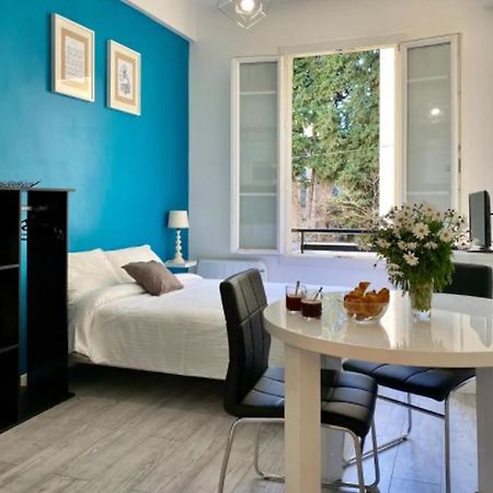 Budget Studio Berlioz Apartment Ница Екстериор снимка