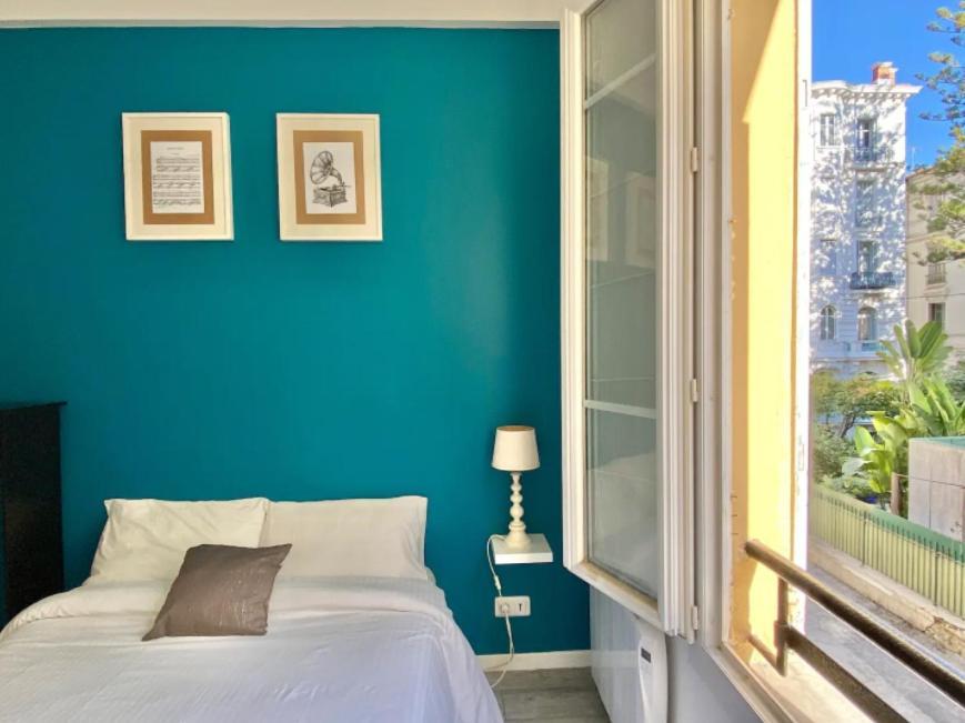 Budget Studio Berlioz Apartment Ница Екстериор снимка