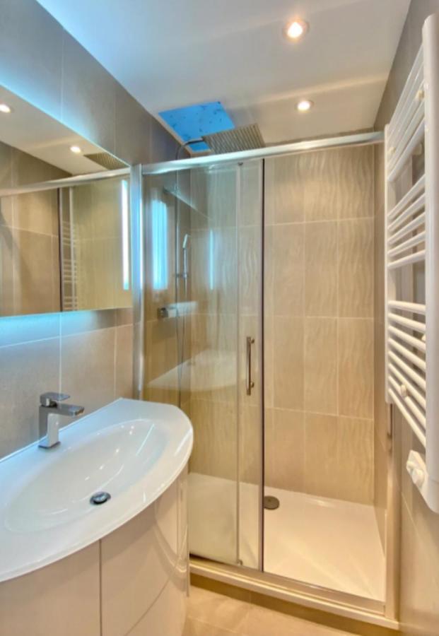 Budget Studio Berlioz Apartment Ница Екстериор снимка